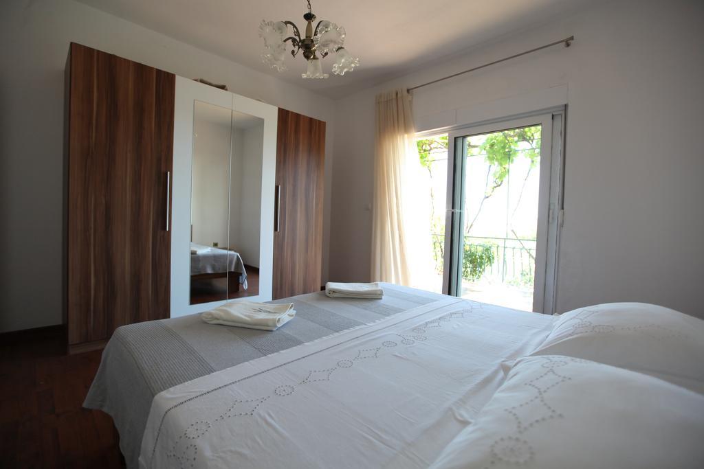 Apartment Marin Donji Seget Екстериор снимка